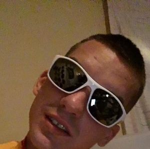 Meet your Posher, Seth